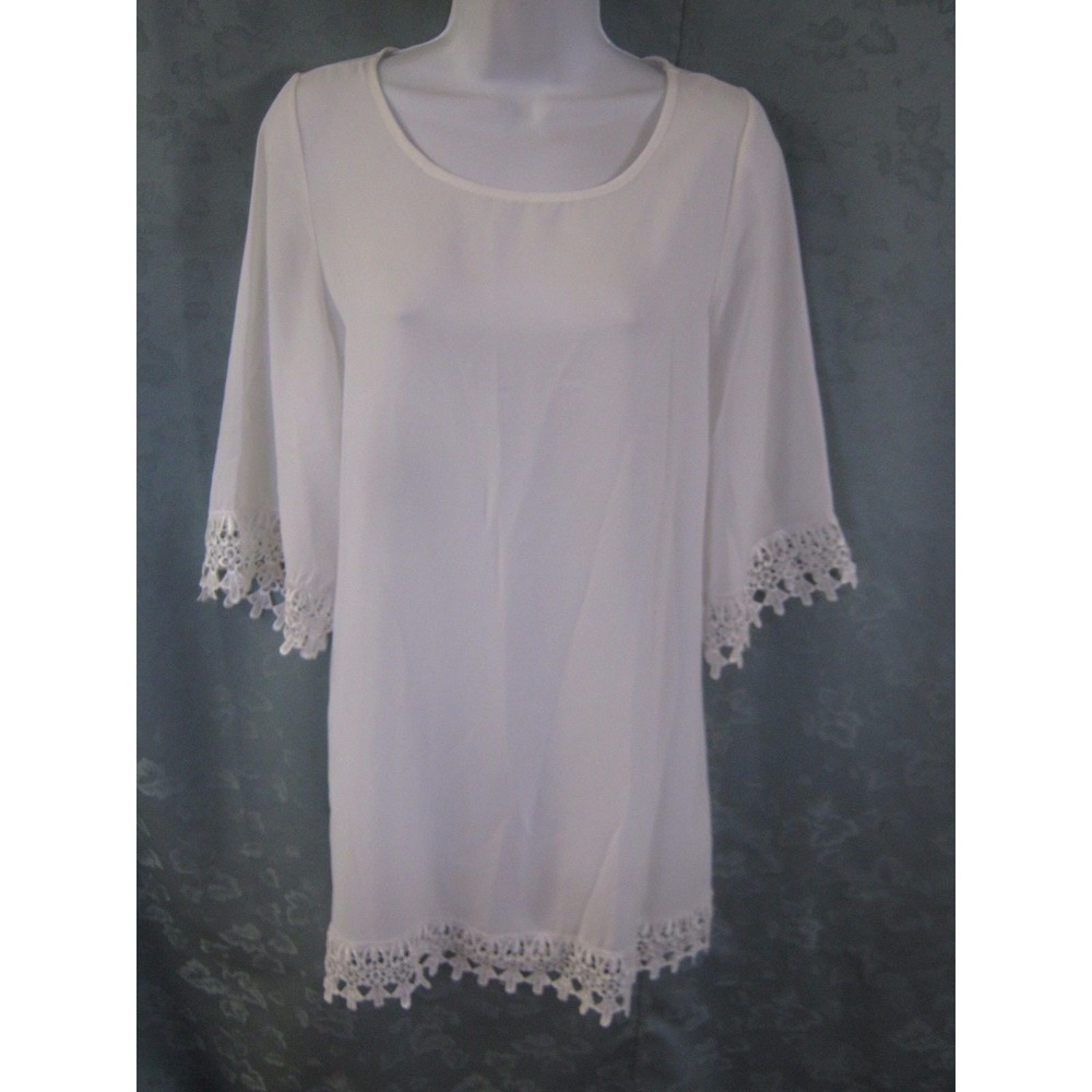 Aggie White Tunic Dress Size Medium Lace Trimmed